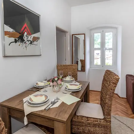 2 Bedroom Gorgeous In *