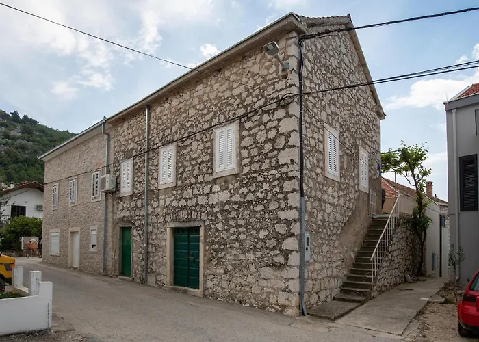 In With Wifi Vikendica Blace